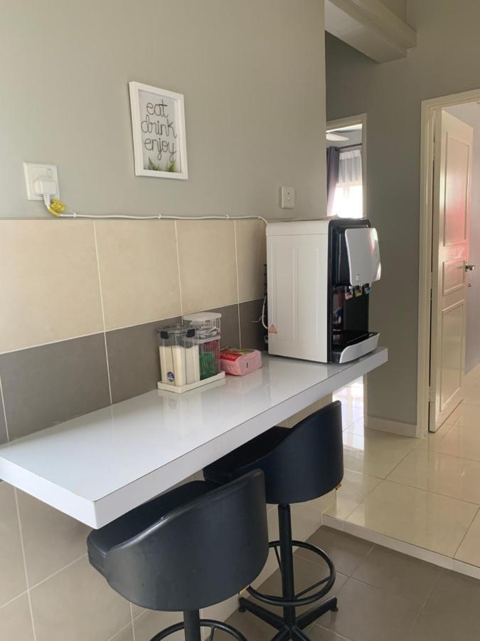 Dnaura Homestay Batu Buruk Terengganu Куала Теренгану Екстериор снимка